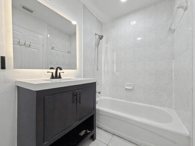 Building Photo - 13435 SW 257th Terrace