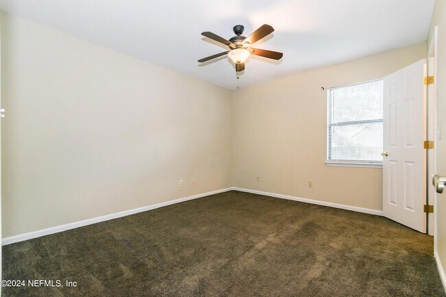 Building Photo - 8642 Hammond Forest Dr