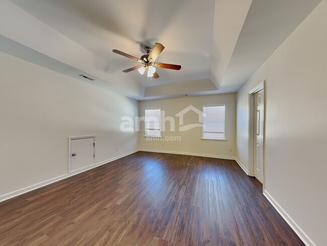 Building Photo - 718 Barrocliff Rd