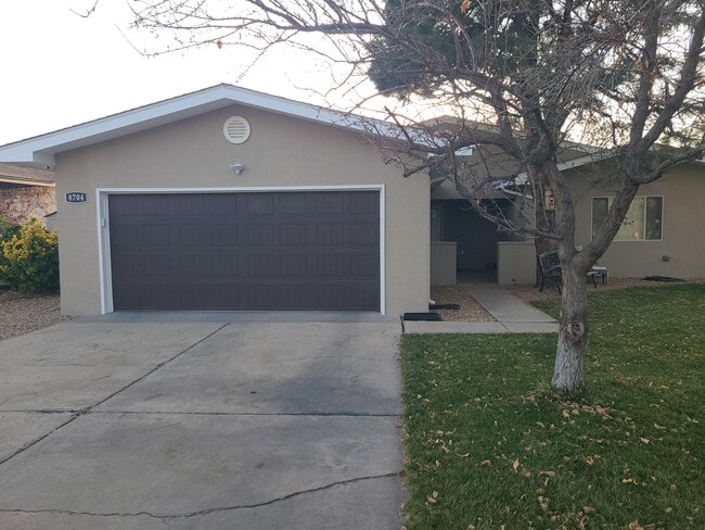 Building Photo - 8704 Rough Rider Rd NE