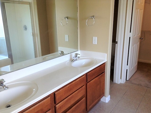 Building Photo - 22927 Lily Creek Dr