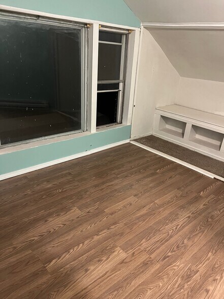 Building Photo - 1917 N 8th St