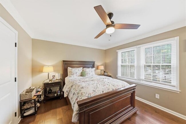 Building Photo - 15 Arpege Way NW