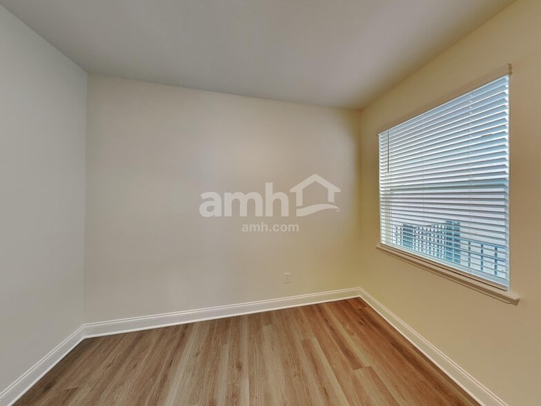 Building Photo - 1039 Grafton Ridge Dr