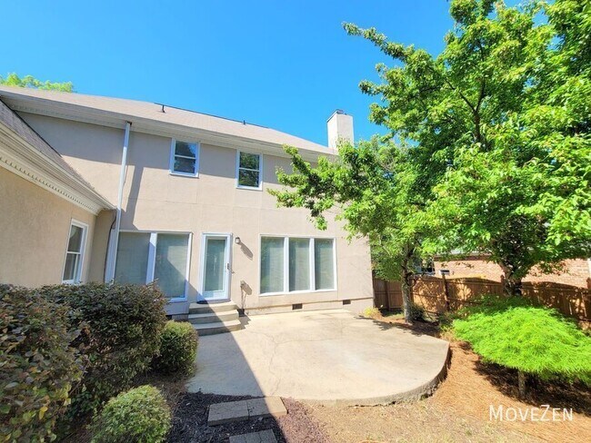 Building Photo - 2400 Tweedmore Ct