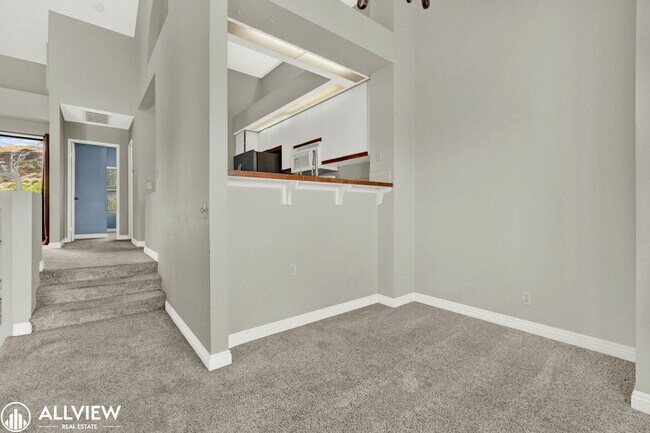 Building Photo - *MOVE IN SPECIAL $750 OFF FIRST MONTH'S RE...
