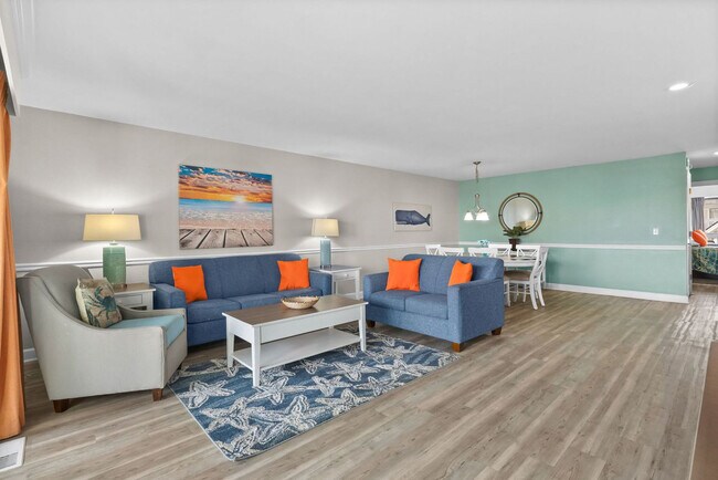 Building Photo - 2805B N Ocean Blvd