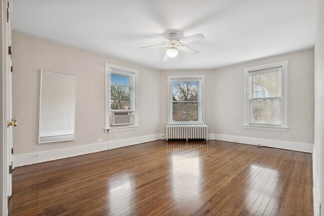 Building Photo - 1099 Tower Rd