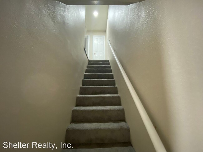Building Photo - 3501 Rio Robles Dr