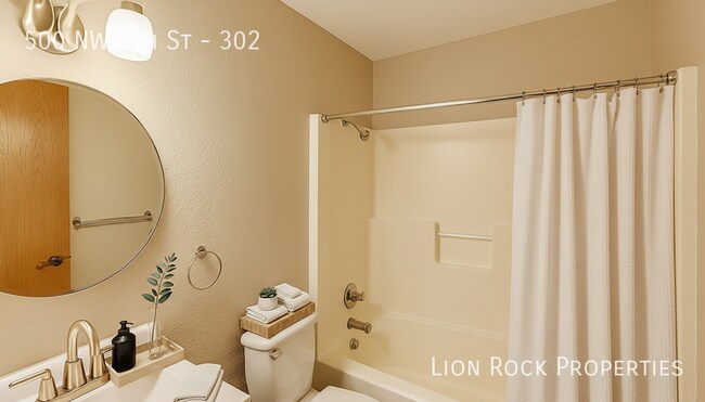 Building Photo - 500 NW 4th St