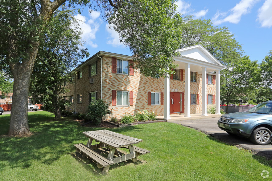 Building Photo - Southview Apartments