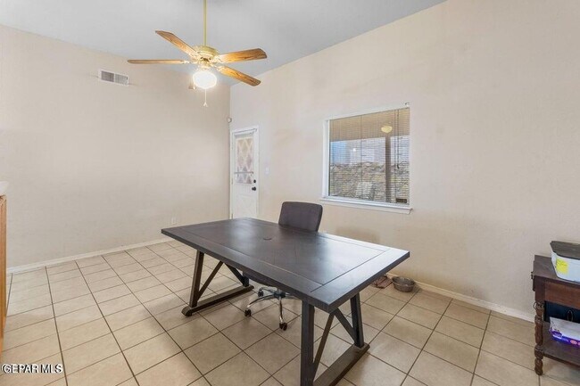 Building Photo - 2297 Lisa Sherr St