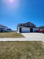 Building Photo - 5703 Iron Dr