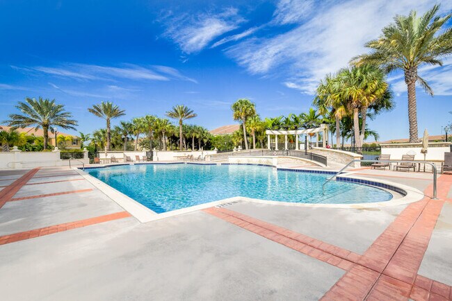 Building Photo - 4644 Cadiz Cir