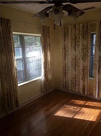 Building Photo - Room in Single Family Home on Veterans Memorial Hwy