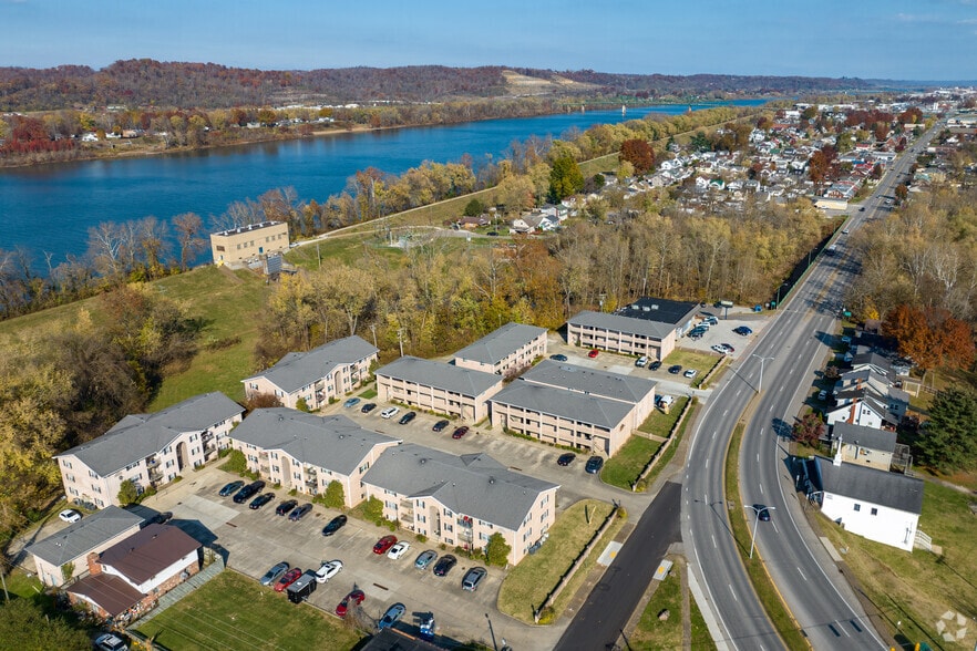 Westmoreland Estates 29302950 Auburn Rd Huntington WV 25704