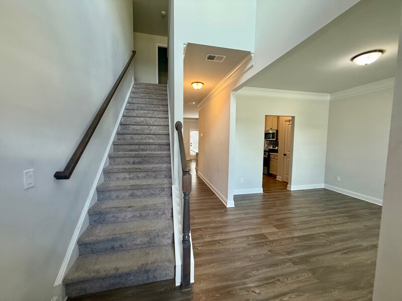 Building Photo - 315 Hudson Chase Ct