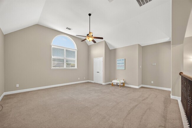 Building Photo - 21331 Winding Path Way