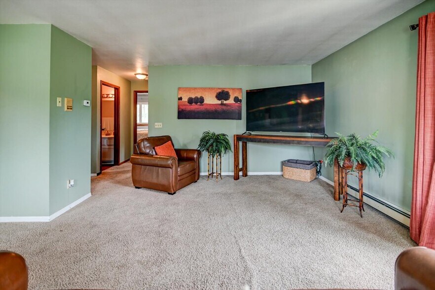 Building Photo - 2850 Cimarron Trl