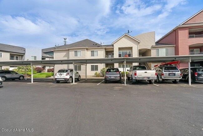 Building Photo - Beautiful 3 Bed / 2 Bath Lower-Level Condo – Promenade Condos, Post Falls