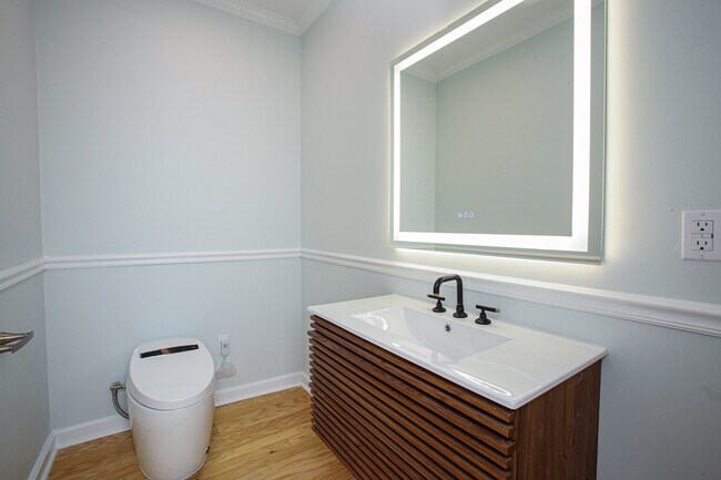 Building Photo - 1508 Mullis Rd