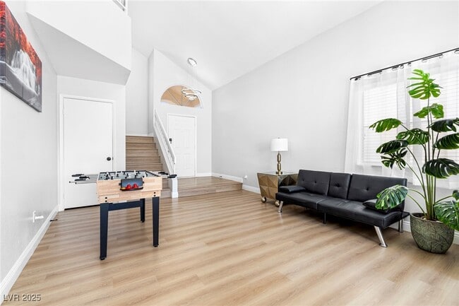 Building Photo - 2701 Sattley Cir
