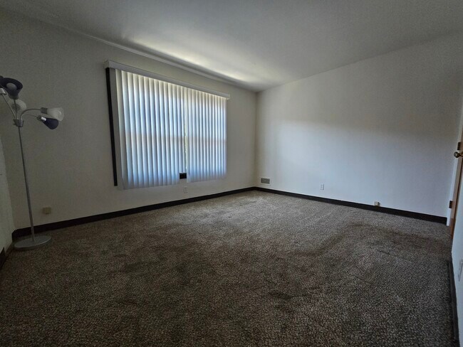 Building Photo - 1301 N Harlem Ave