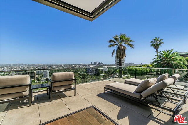 Building Photo - 9115 Cordell Dr