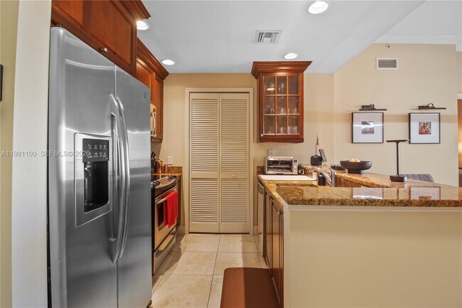 Building Photo - 100 Andalusia Ave