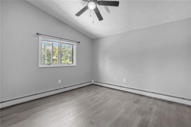 Building Photo - 1041 Atwood Ave