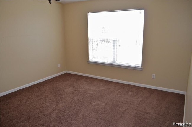 Building Photo - 43513 Pendleton Cir