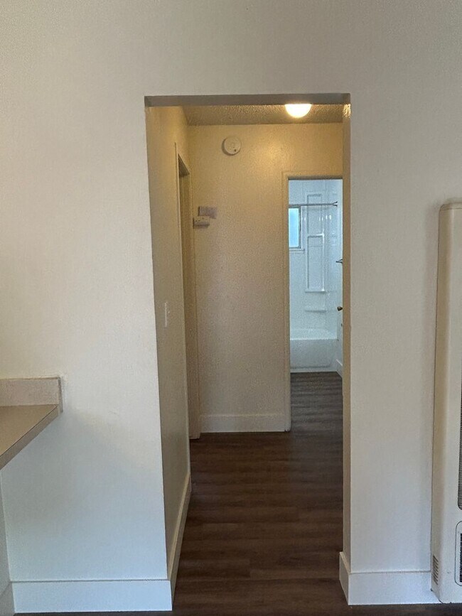 Building Photo - 618 Rancheria Dr
