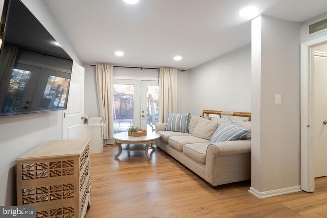 Building Photo - 5105 Spring Rock Ct