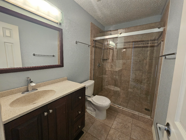 Building Photo - 2102 Via Corona