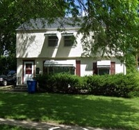 Building Photo - 1304-1306 S Willow
