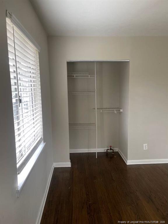 Building Photo - 807 Berwick Dr