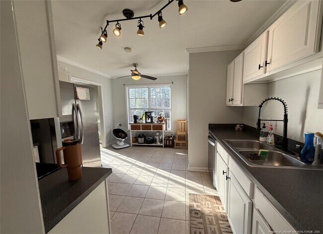 Building Photo - 23 Bishop Ct