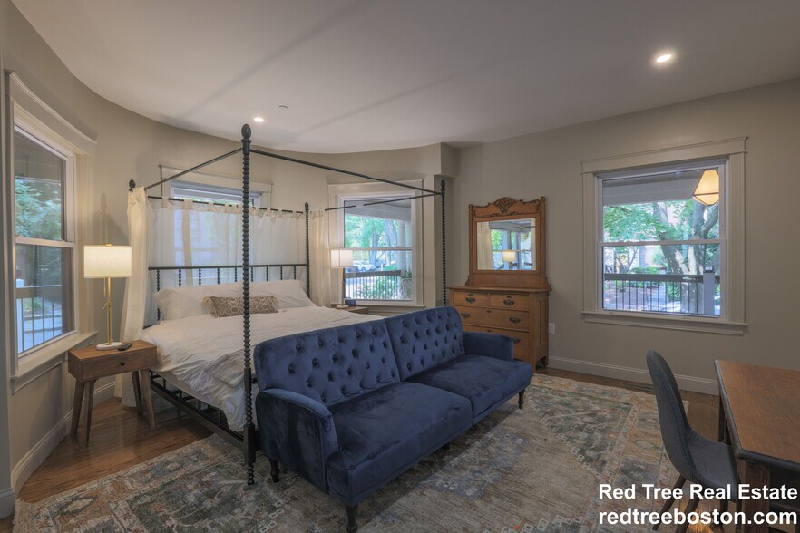 Building Photo - 44 Winslow Rd