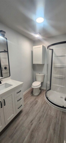 Building Photo - 5280 Atwell Ln