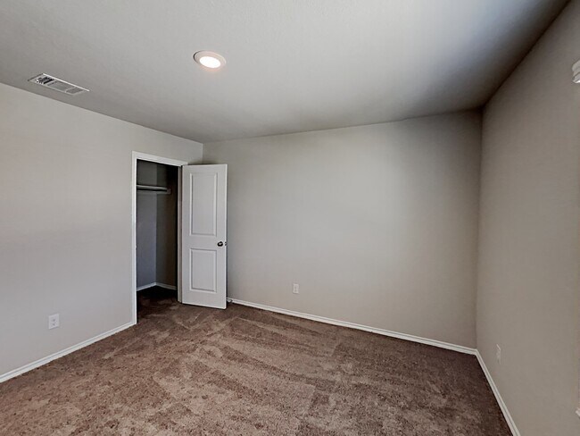 Building Photo - 8814 Braun Mesa