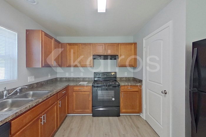 Building Photo - 2646 Rock Creek Dr