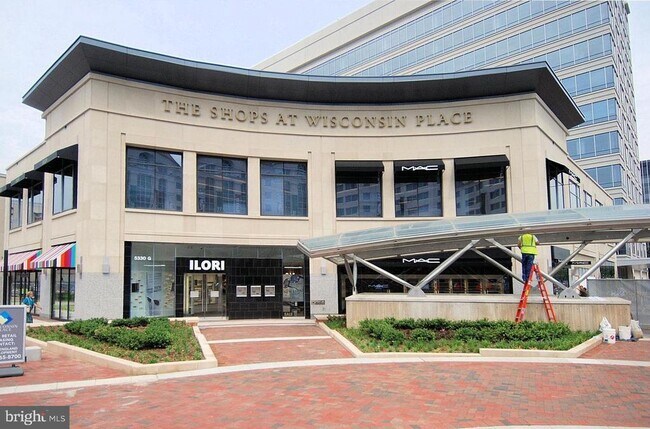 Building Photo - 5500 Friendship Blvd
