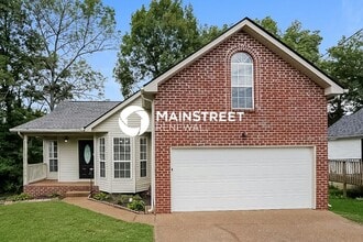 Building Photo - 3 Bedroom Pet-Friendly Home in Antioch, TN with Main Street Renewal