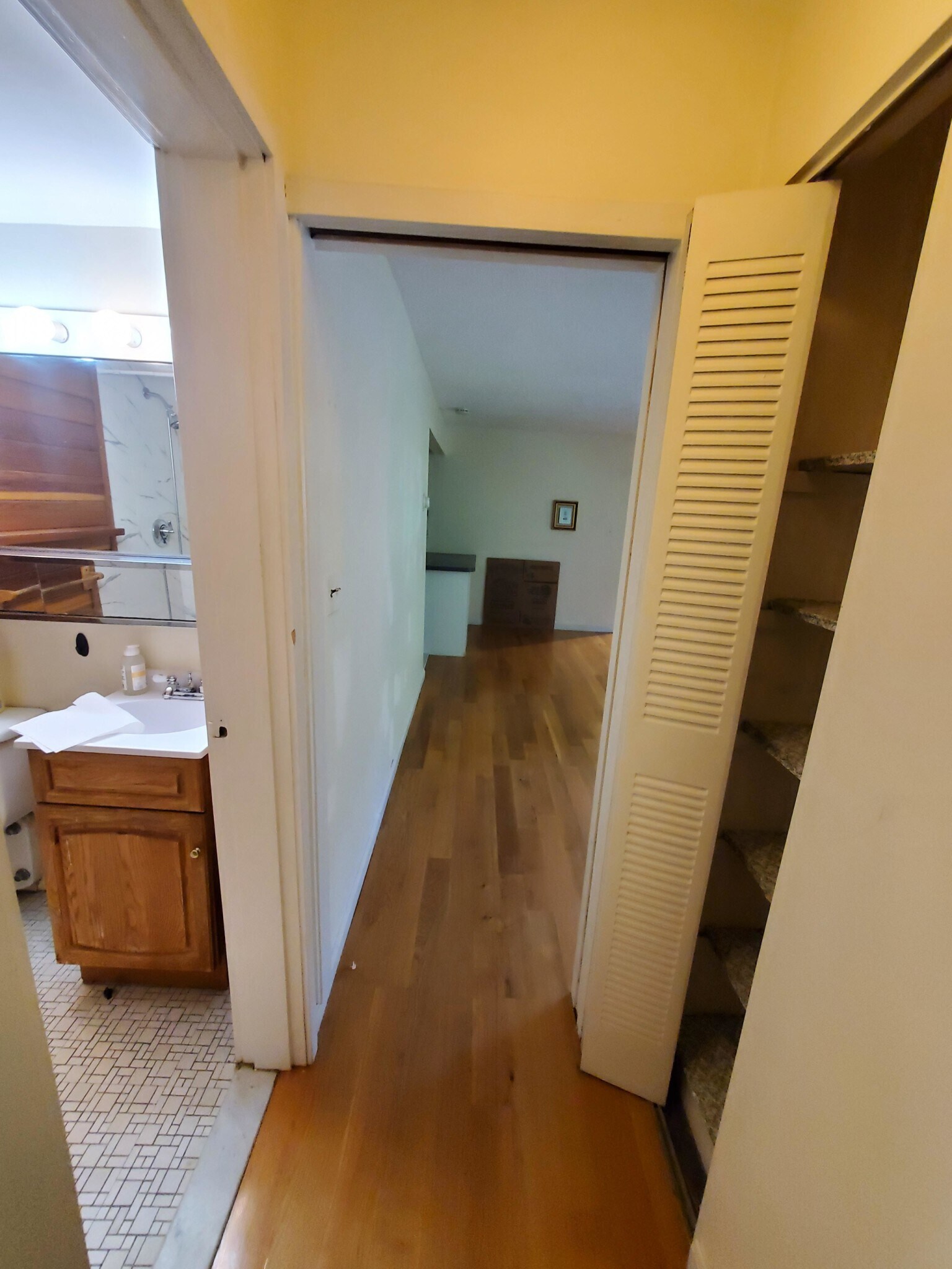 Building Photo - 77 Trowbridge St