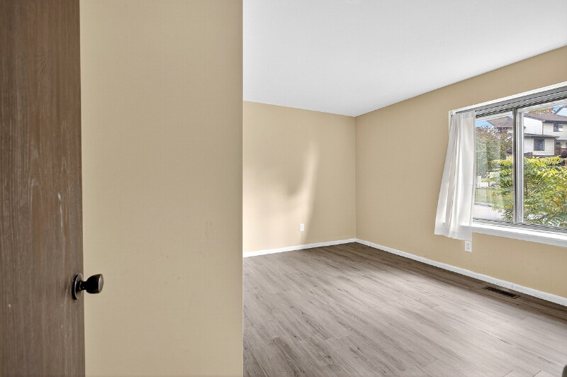 Building Photo - 5403 Doral Dr