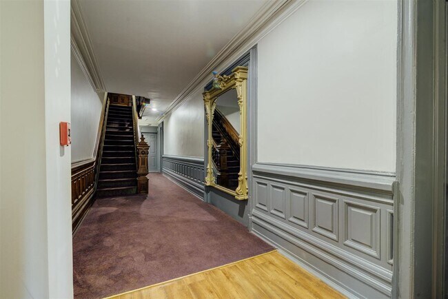 Building Photo - 465 Jersey Ave