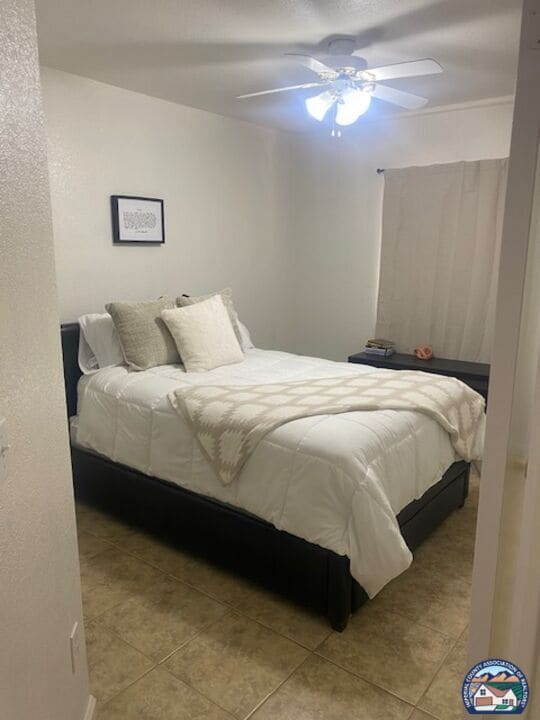 Building Photo - 1171 Baker Ave