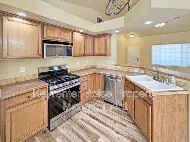 Building Photo - 4287 E Arch Dr