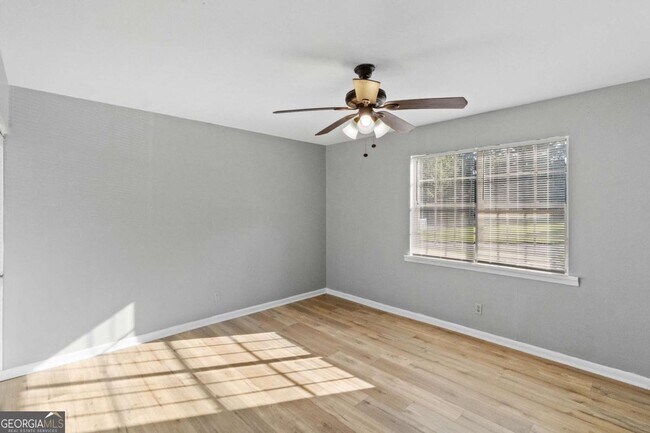 Building Photo - 99 Rhett Butler Dr