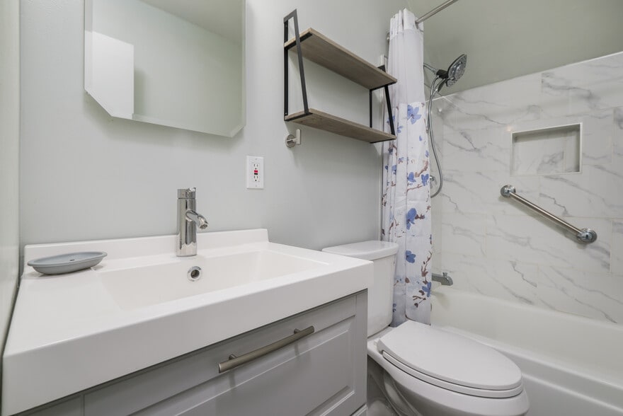 Building Photo - 7971 Hanford Way